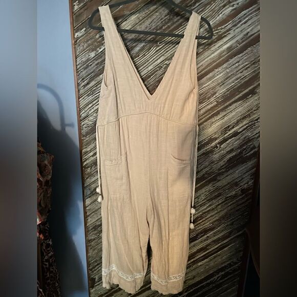 Spell & the Gypsy collective Paloma linen jumpsuit - Picture 9 of 12